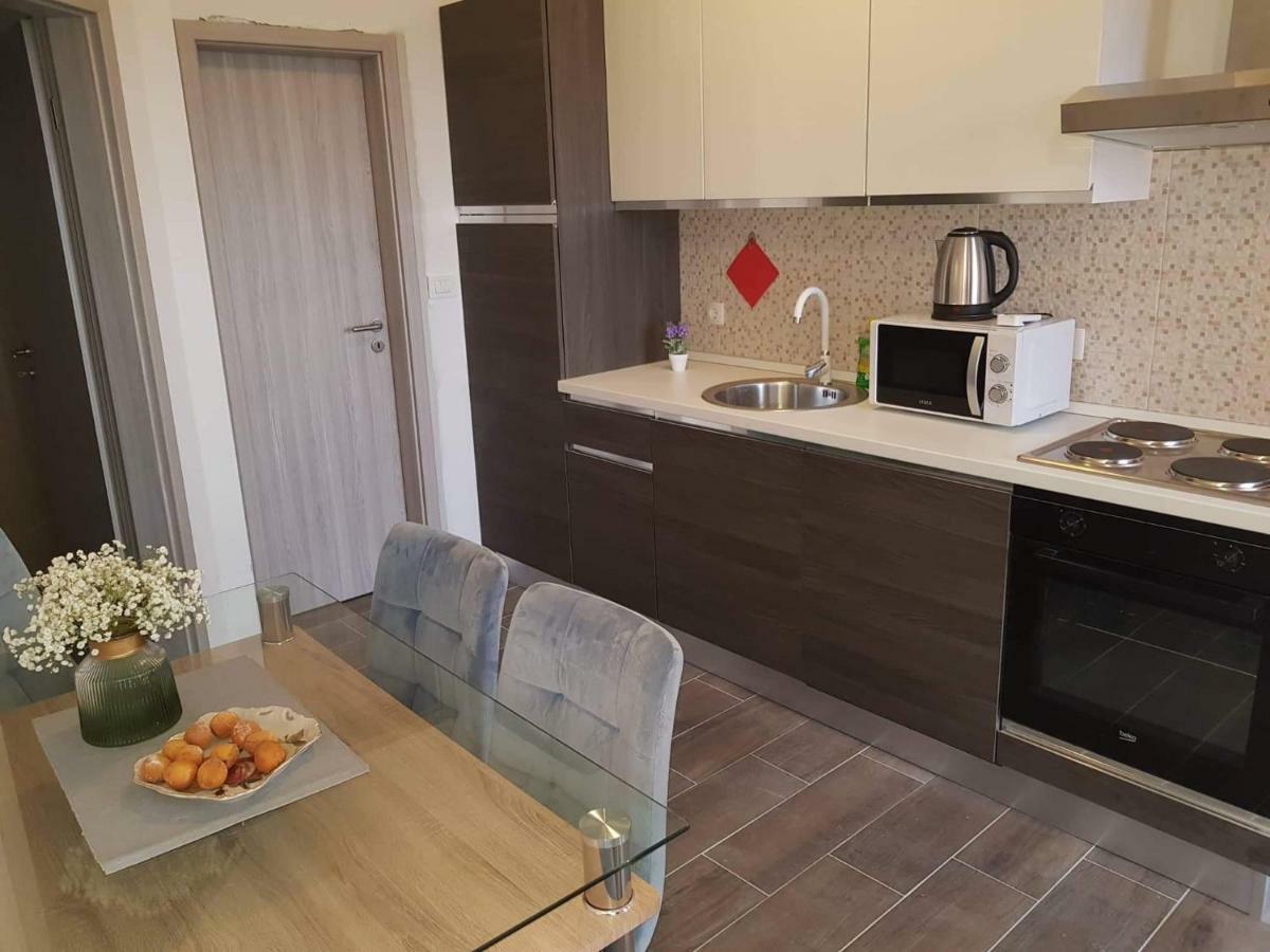 Apartmani Luce I Miho Nin Exterior photo