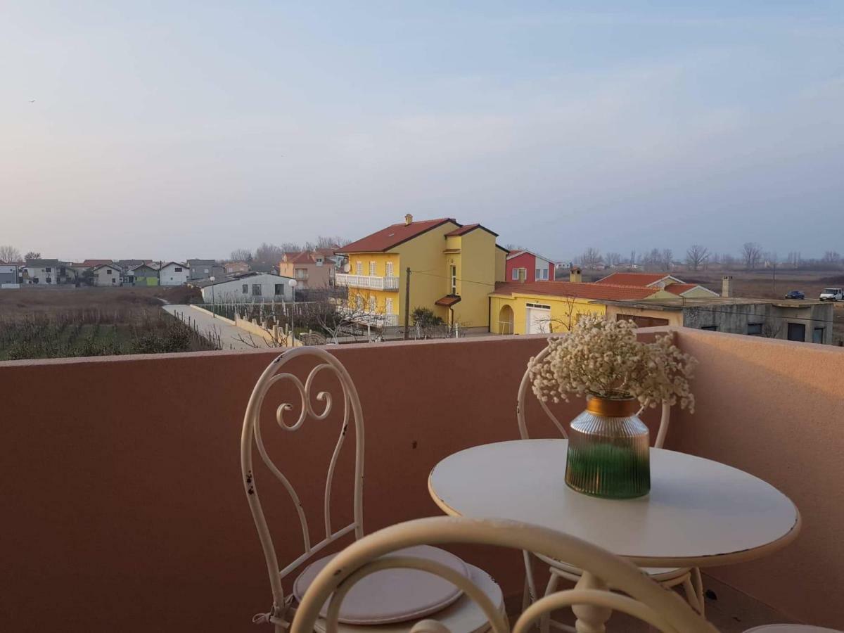 Apartmani Luce I Miho Nin Exterior photo